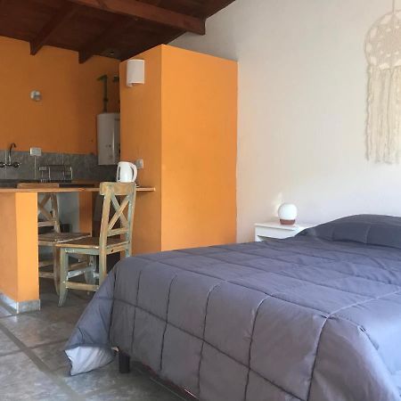 Estudio Calabaza Un Lugar Centrico Y Tranquilo Apartment El Calafate Luaran gambar